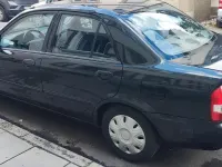 Gebraucht Mazda 323 95 PS (69 kW) 2001 Blau Limousine