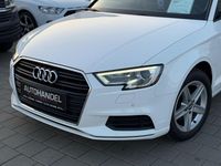 Gebraucht Audi A3 Basis 150 PS (110 kW) 2019 Weiß Limousine