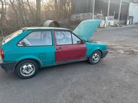 Gebraucht VW Polo 54 PS (39 kW) 1991 Grün Coupé