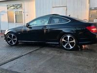 Gebraucht Mercedes 250 204 PS (150 kW) 2011 Schwarz Coupé