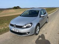 Gebraucht VW Golf VI Team 80 PS (58 kW) 2010 Silber Kleinwagen