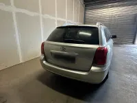 Gebraucht Toyota Avensis 177 PS (130 kW) 2006 Gold Kombi