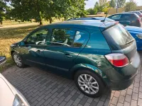 Gebraucht Opel Astra 105 PS (77 kW) 2004 Grün Kleinwagen