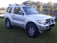 Gebraucht Mitsubishi Pajero Elegance 165 PS (121 kW) 2001 Silber metallic SUV
