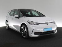 Gebraucht VW ID.3 Pro Performance 150 kW (204 PS) 2023 Weiss / gletscherweiss Kleinwagen