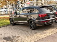 Gebraucht Audi Q7 Comfort 340 PS (250 kW) 2014 Andere farben SUV