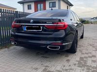 Gebraucht BMW 740 326 PS (239 kW) 2018 Schwarz Limousine