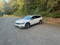 Gebraucht VW Passat Alltrack 190 PS (139 kW) 2017 Weiß Kombi