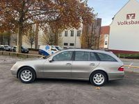 Gebraucht Mercedes E220 150 PS (110 kW) 2004 Grau Kombi