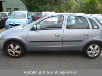 Gebraucht Opel Corsa Enjoy 69 PS (50 kW) 2004 Silber Kleinwagen