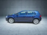 Usado VW Golf VII Trendline 110 CV (80 kW) 2016 Azul Berlina