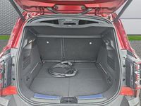 Neu Renault 4 E-Tech Iconic 110 kW (150 PS) 2026 Rot SUV