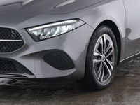 Gebraucht Mercedes A180 Advanced 136 PS (100 kW) 2024 Lack mountaingrau Limousine