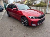 Gebraucht BMW 330e M Sport 292 PS (214 kW) 2024 Rot Kombi