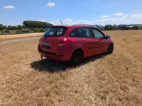 Gebraucht Renault Clio GrandTour Dynamique 101 PS (74 kW) 2008 Rot Kombi