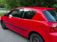 Gebraucht Toyota Corolla 97 PS (71 kW) 2003 Rot Limousine