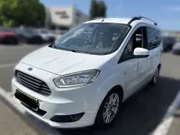 Gebraucht Ford Tourneo Courier Titanium 101 PS (74 kW) 2015 Weiß Van / Kleinbus