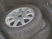 Gebraucht Ford Mondeo 125 PS (91 kW) 2004 Grün Limousine