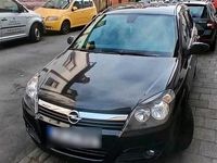 Gebraucht Opel Astra 104 PS (76 kW) 2005 Schwarz Limousine