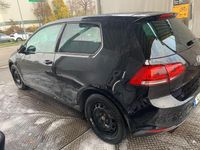 Gebraucht VW Golf VII Highline 122 PS (89 kW) 2015 Schwarz Limousine