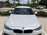 Gebraucht BMW 318 150 PS (110 kW) 2018 Weiß Kombi