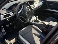 Usata BMW 325 218 CV (160 kW) 2010 Nero Station wagon
