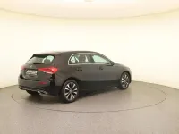 Gebraucht Mercedes A220 Business 190 PS (139 kW) 2021 Unilack nachtschwarz Limousine