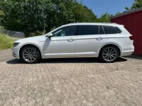 Gebraucht VW Passat Highline 240 PS (176 kW) 2019 Weiß Kombi