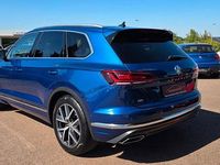 Gebraucht VW Touareg Elegance 286 PS (210 kW) 2018 Blau SUV
