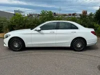Gebraucht Mercedes C180 156 PS (114 kW) 2015 Weiß Limousine