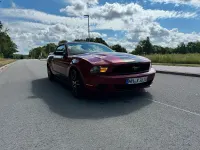 Gebraucht Ford Mustang 215 PS (158 kW) 2010 Rot Cabrio
