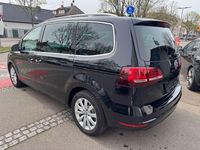 Gebraucht VW Sharan Highline 184 PS (135 kW) 2016 Deep black perleffekt Van / Kleinbus