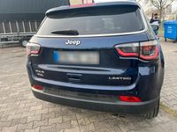 Second-hand Jeep Compass 170 CP (125 kW) 2018 Albastru SUV