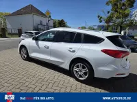 Gebraucht Ford Focus Cool & Connect 125 PS (91 kW) 2021 Weiß Kombi
