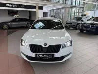 Gebraucht Skoda Superb SportLine 272 PS (200 kW) 2019 Rot Limousine