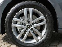 Gebraucht VW Touran Highline 150 PS (110 kW) 2024 Delfingrau Van / Kleinbus