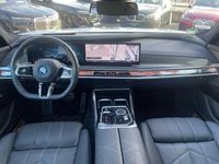 Gebraucht BMW i7 M Sport 400 kW (544 PS) 2025 Mineralweiss Limousine