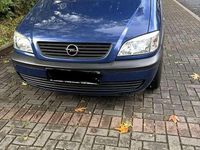 Gebraucht Opel Zafira Selection 147 PS (108 kW) 2002 Blau Van / Kleinbus
