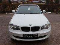 Gebraucht BMW 116 122 PS (89 kW) 2011 Weiß Kleinwagen