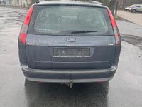 Gebraucht Ford Focus 140 PS (102 kW) 2006 Grau Kombi