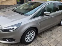 Gebraucht Ford S-MAX Titanium 179 PS (131 kW) 2016 Silber Van / Kleinbus