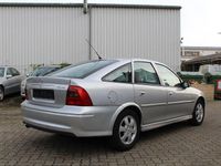 Gebraucht Opel Vectra 101 PS (74 kW) 2001 Grau Limousine