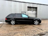 Gebraucht Mercedes E500 387 PS (284 kW) 2008 Schwarz Kombi