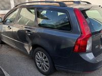 Gebraucht Volvo V50 136 PS (100 kW) 2010 Grau Kombi