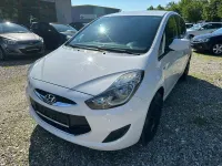 Gebraucht Hyundai ix20 Classic 90 PS (66 kW) 2012 Weiß Kleinwagen