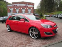 gebraucht Opel Astra Sports Tourer 1.4*Klima*SHZ*Navi*Xenon