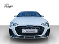 Second-hand Audi A3 S-Line 150 CP (110 kW) 2026 Alb Berlinǎ