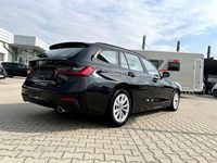 Gebraucht BMW 318 Advantage 150 PS (110 kW) 2022 Schwarz Kombi