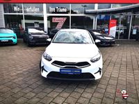 Neu Kia Ceed 101 PS (74 kW) 2025 Weiss Kleinwagen