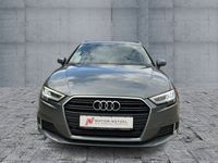 Gebraucht Audi A3 Sportback Sport 150 PS (110 kW) 2020 Grau Kleinwagen